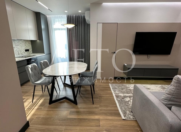 3x-комнатная Квартира 63 м²