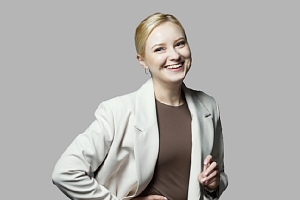 Продает